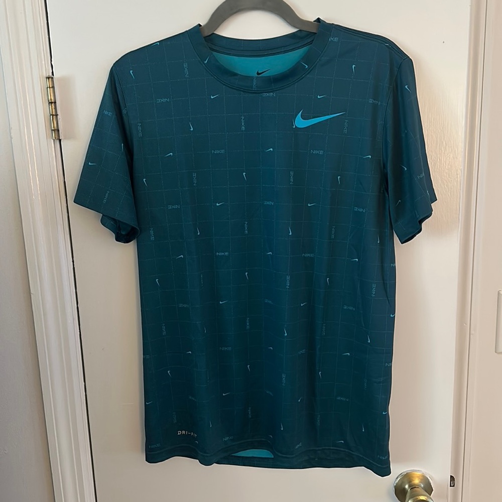 Nike Dri-Fit Tee